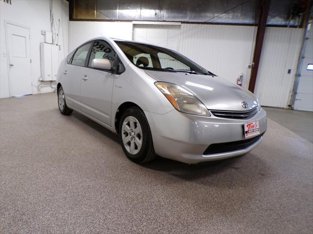 used 2007 Toyota Prius car, priced at $4,995