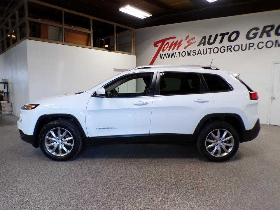 used 2018 Jeep Cherokee car, priced at $15,995