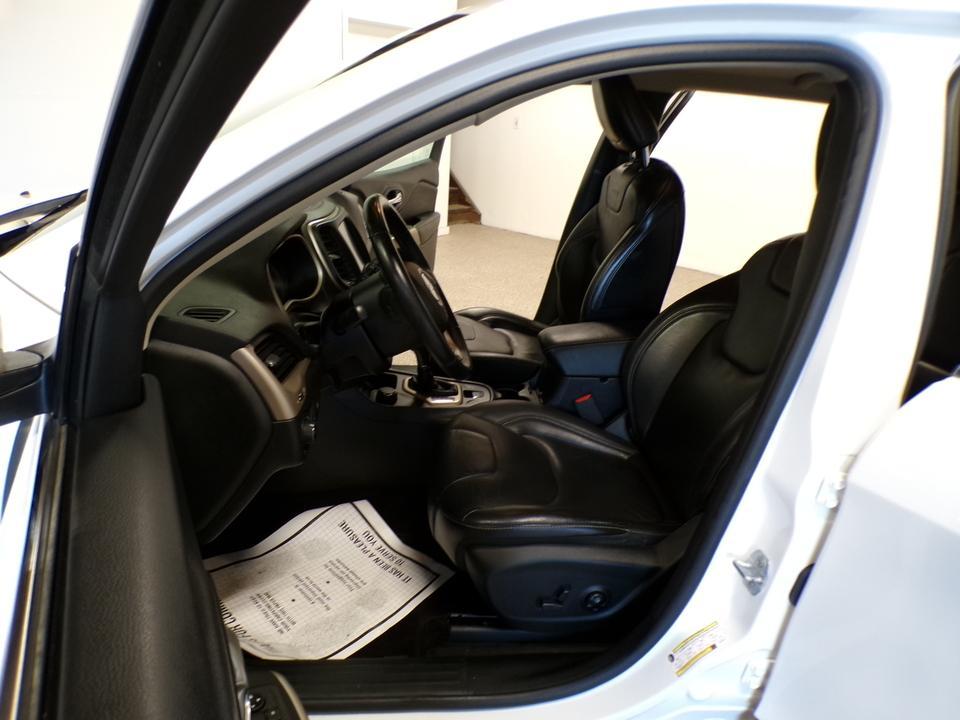used 2018 Jeep Cherokee car, priced at $15,995