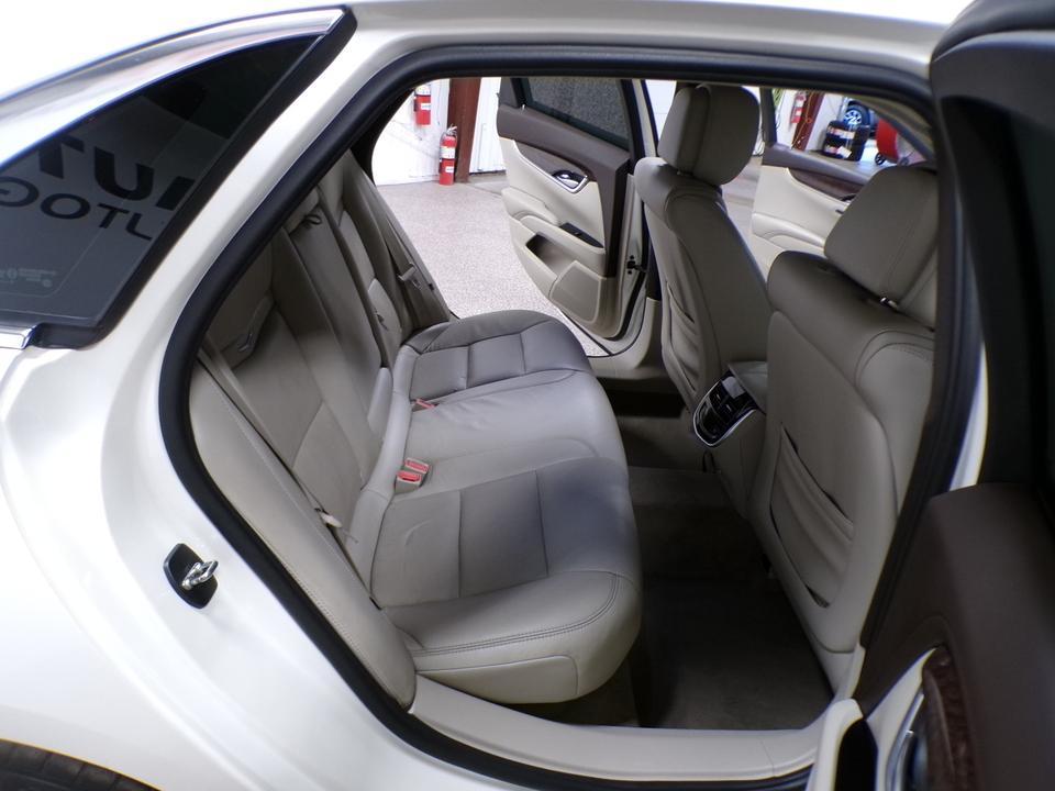 used 2013 Cadillac XTS car, priced at $8,995