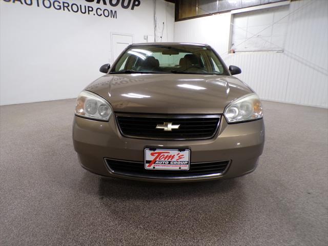 used 2007 Chevrolet Malibu car, priced at $3,495