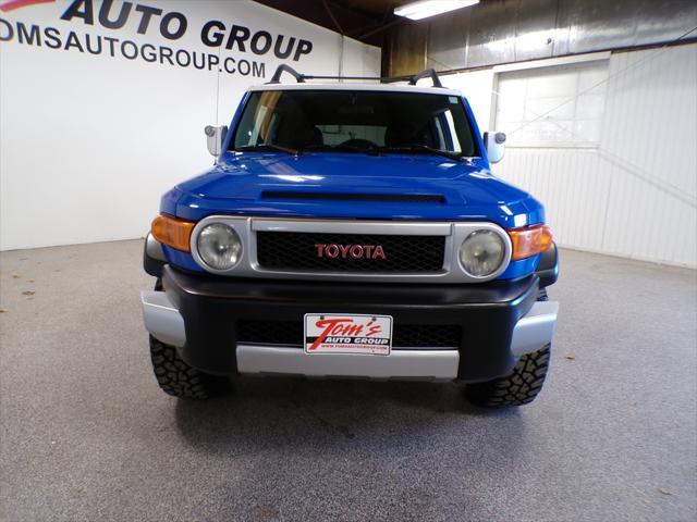 used 2007 Toyota FJ Cruiser car, priced at $12,995