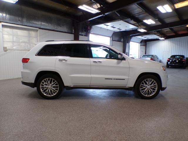 used 2017 Jeep Grand Cherokee car, priced at $20,995