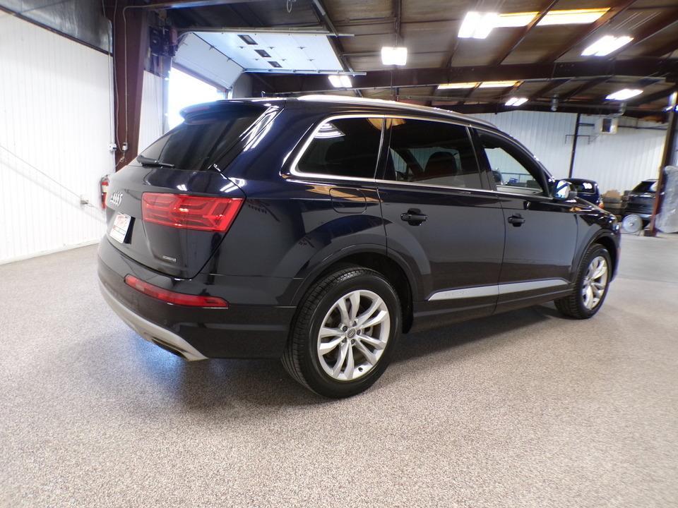 used 2017 Audi Q7 car, priced at $16,995