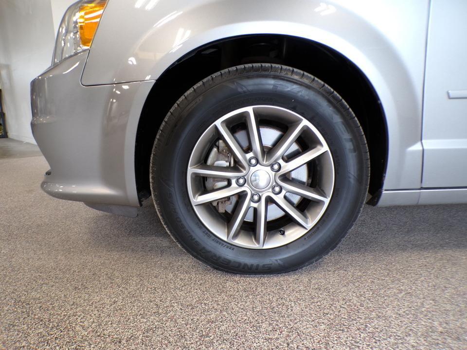 used 2015 Dodge Grand Caravan car, priced at $6,495