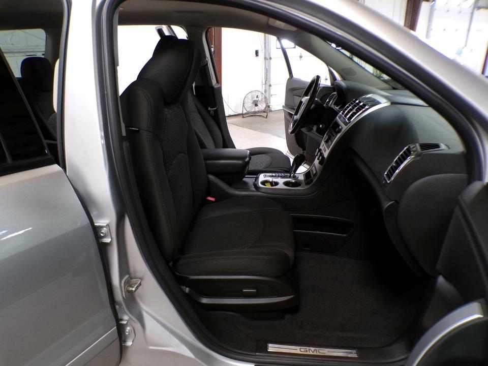 used 2010 GMC Acadia car, priced at $8,995