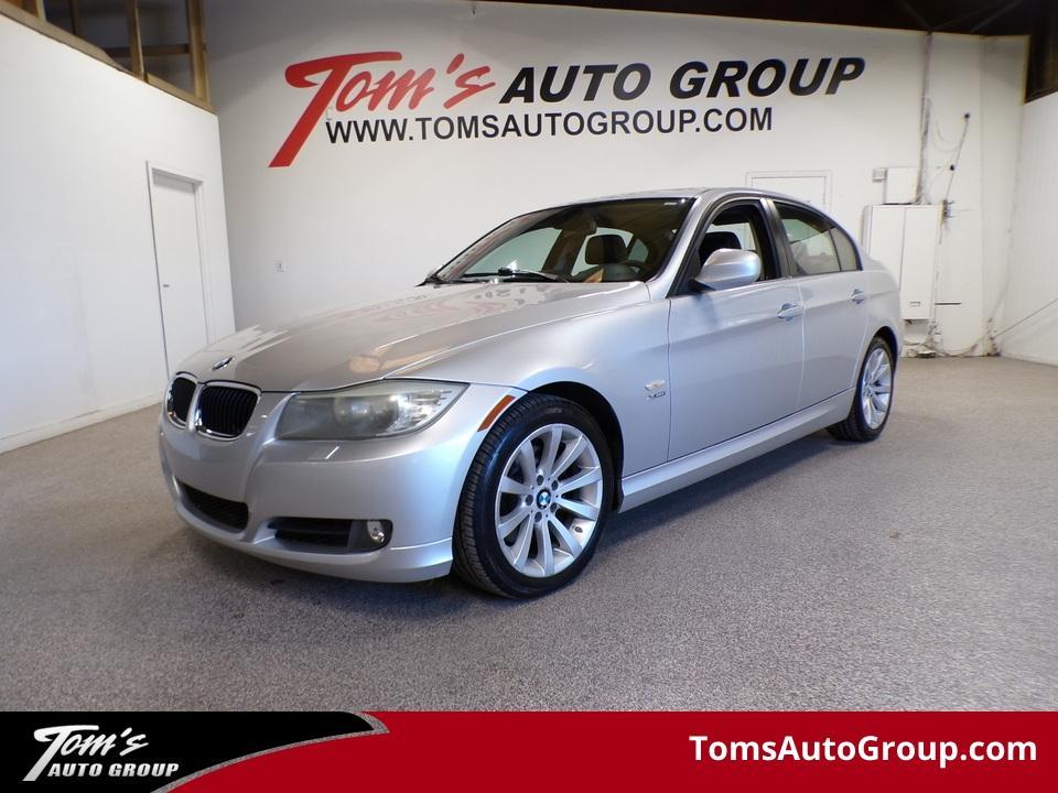 used 2011 BMW 328 car, priced at $9,995