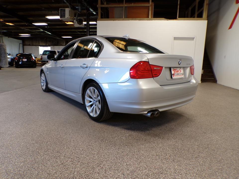 used 2011 BMW 328 car, priced at $9,995