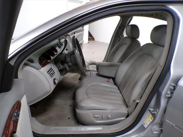 used 2008 Buick Lucerne car, priced at $5,495