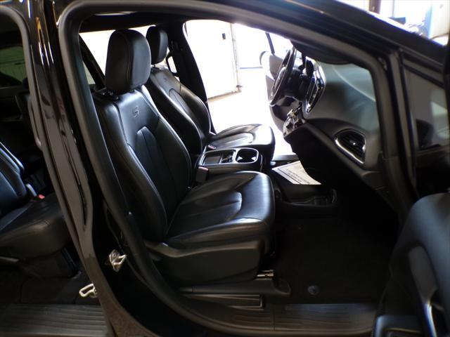 used 2019 Chrysler Pacifica car, priced at $16,995