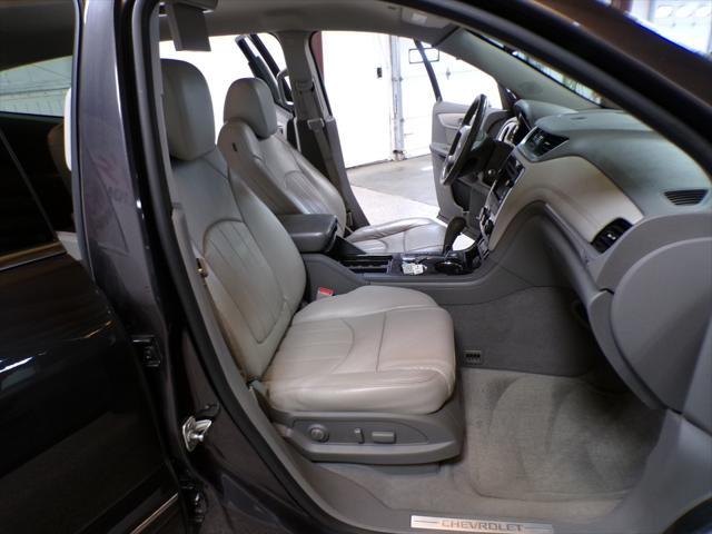 used 2015 Chevrolet Traverse car, priced at $8,995