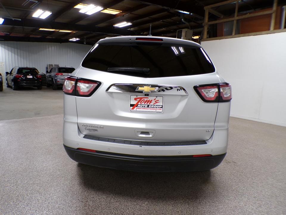 used 2017 Chevrolet Traverse car, priced at $10,495