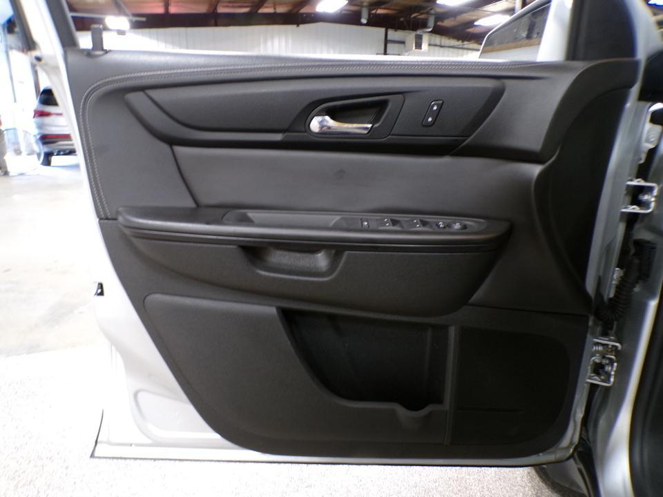 used 2017 Chevrolet Traverse car, priced at $10,495