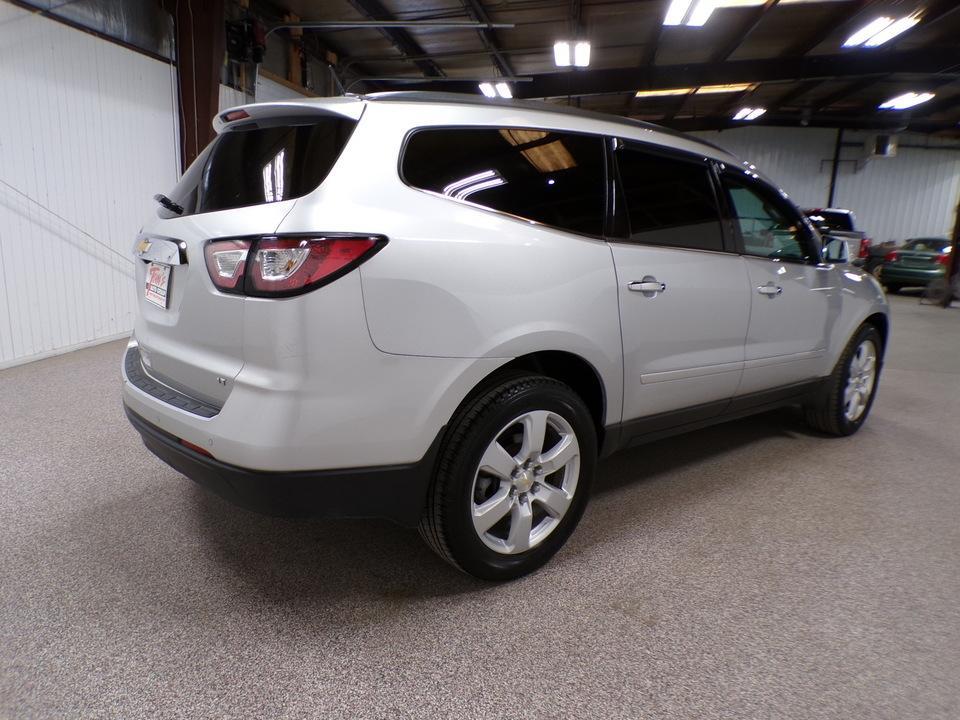 used 2017 Chevrolet Traverse car, priced at $10,495