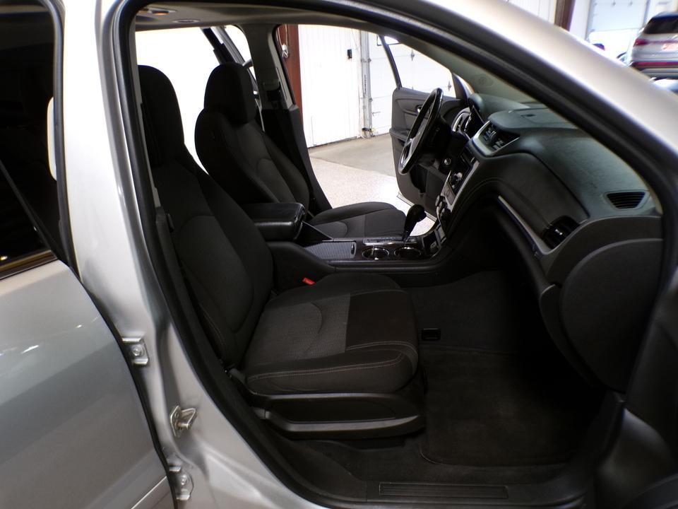 used 2017 Chevrolet Traverse car, priced at $10,495