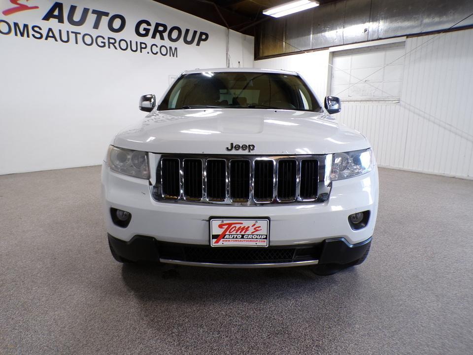 used 2013 Jeep Grand Cherokee car, priced at $7,995