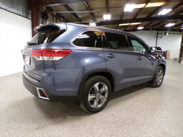 used 2017 Toyota Highlander car, priced at $22,995