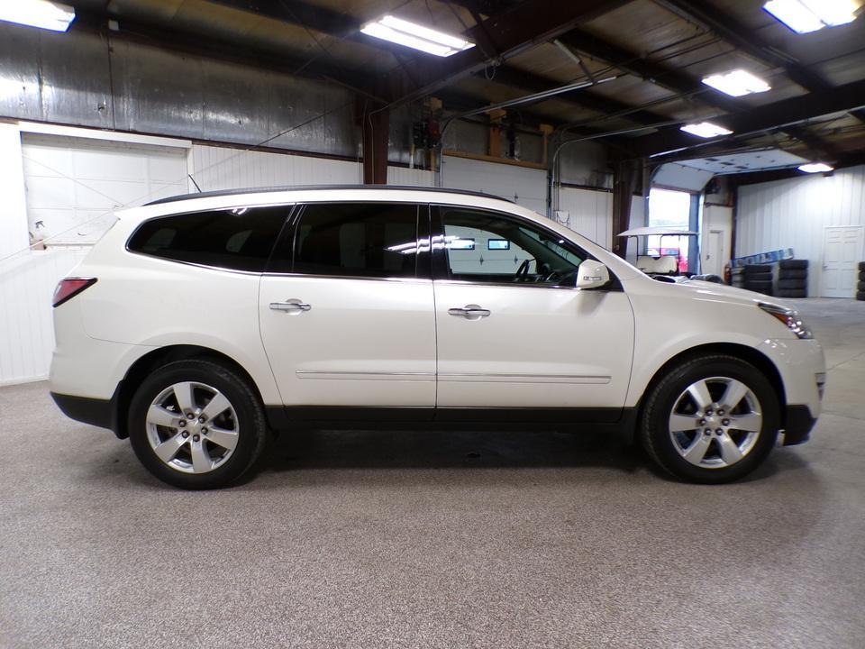 used 2014 Chevrolet Traverse car, priced at $7,995