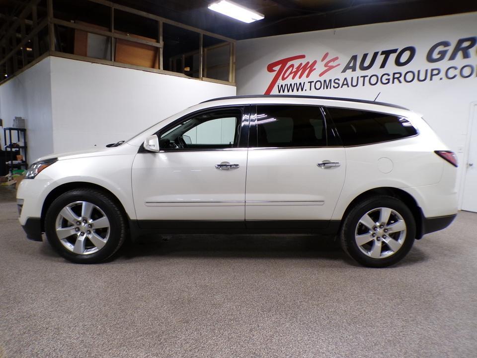 used 2014 Chevrolet Traverse car, priced at $7,995