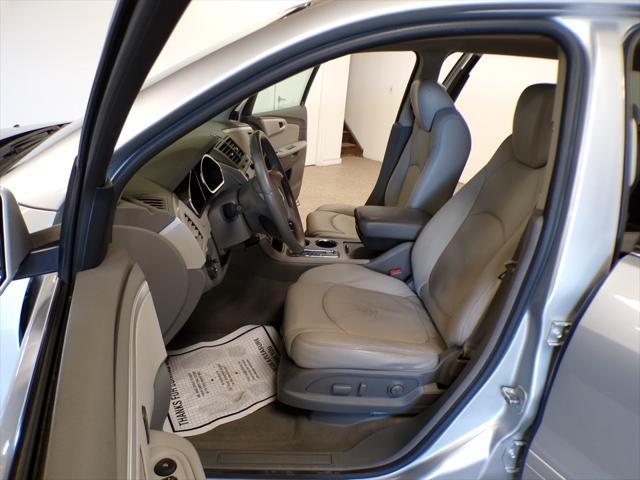 used 2010 Chevrolet Traverse car, priced at $6,995