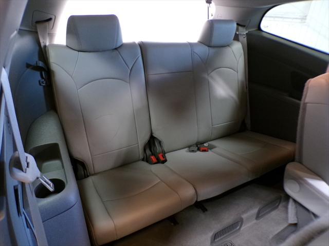 used 2010 Chevrolet Traverse car, priced at $6,995