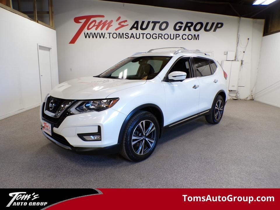 used 2017 Nissan Rogue car, priced at $13,995