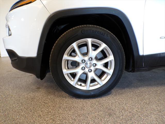 used 2018 Jeep Cherokee car, priced at $14,995