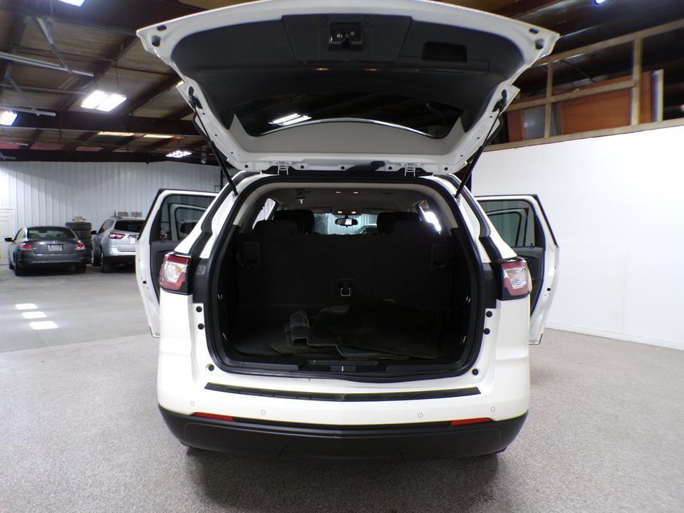used 2015 Chevrolet Traverse car, priced at $8,995