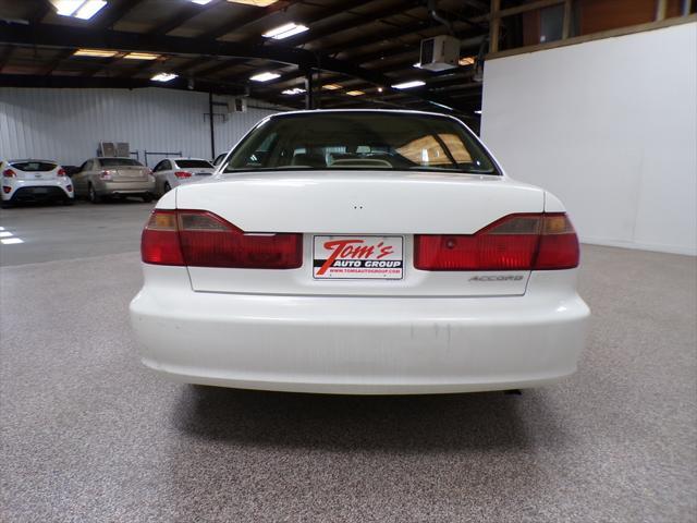 used 1998 Honda Accord car, priced at $7,995