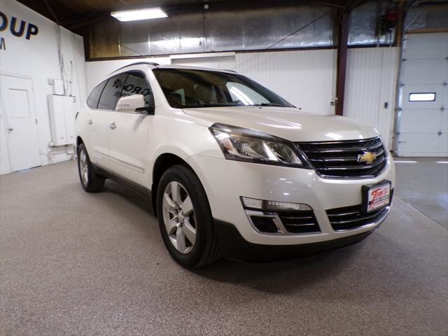 used 2015 Chevrolet Traverse car, priced at $9,500