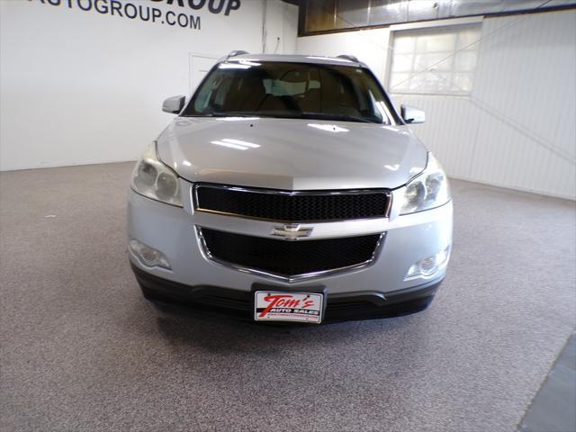 used 2009 Chevrolet Traverse car, priced at $3,495