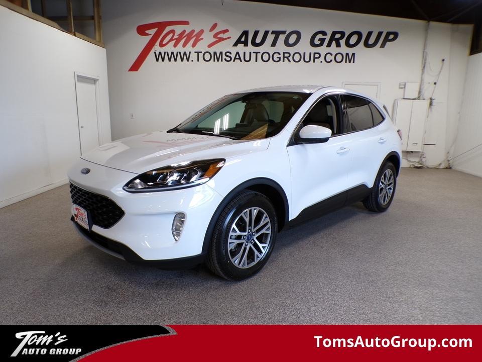 used 2022 Ford Escape car, priced at $17,995