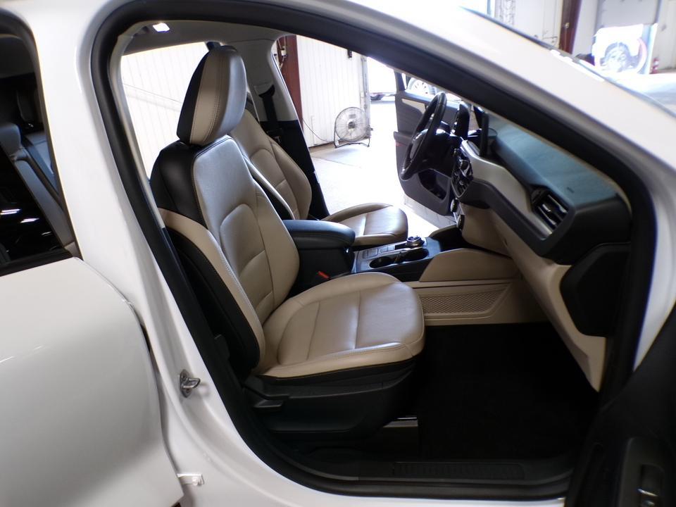 used 2022 Ford Escape car, priced at $17,995