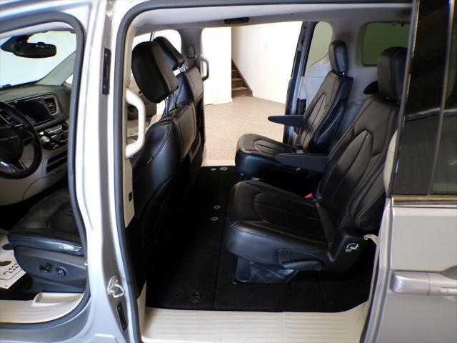 used 2017 Chrysler Pacifica car, priced at $10,995