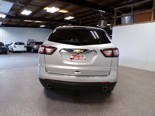 used 2014 Chevrolet Traverse car, priced at $5,995