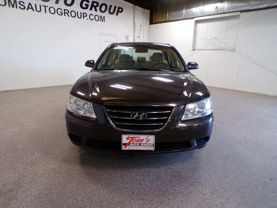 used 2009 Hyundai Sonata car, priced at $6,495