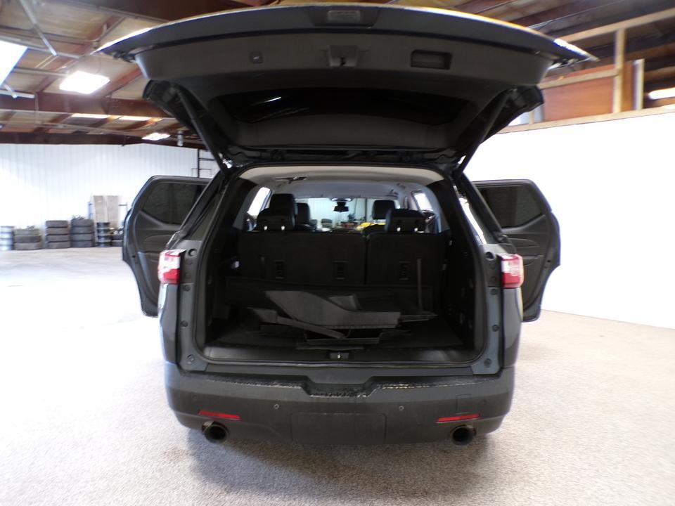 used 2020 Chevrolet Traverse car, priced at $14,995