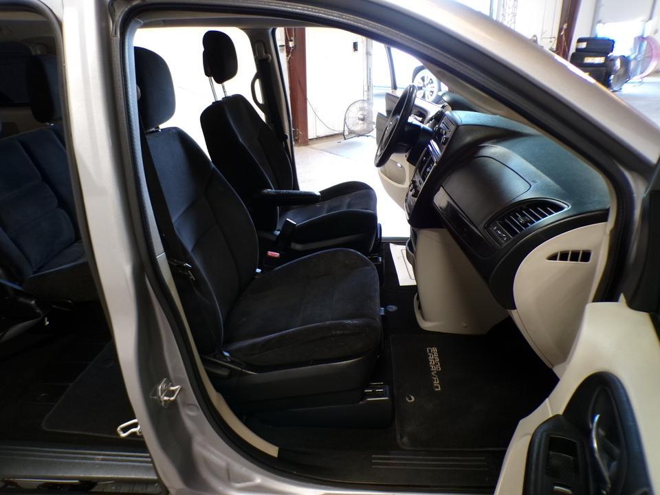used 2014 Dodge Grand Caravan car, priced at $6,995