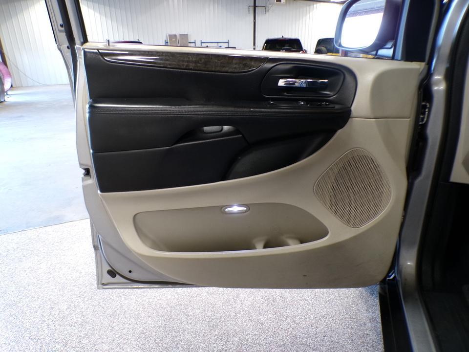 used 2014 Dodge Grand Caravan car, priced at $6,995