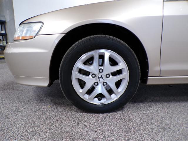 used 2002 Honda Accord car, priced at $5,495