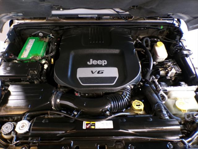 used 2014 Jeep Wrangler Unlimited car, priced at $17,995