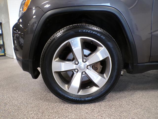 used 2015 Jeep Grand Cherokee car, priced at $14,995