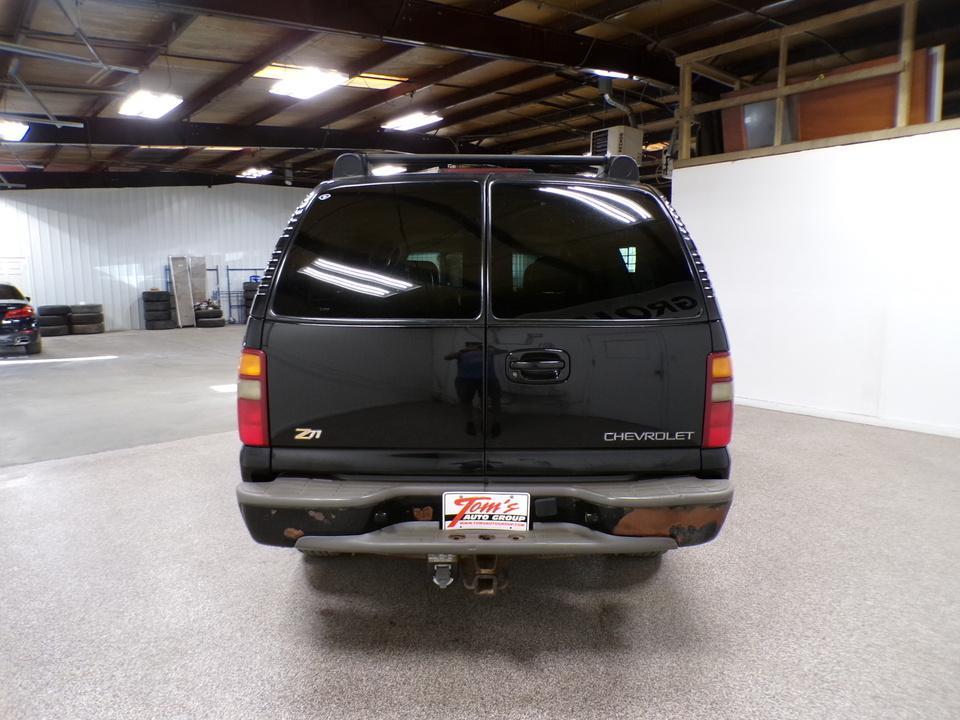 used 2001 Chevrolet Suburban car, priced at $6,995