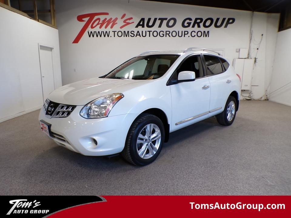 used 2013 Nissan Rogue car, priced at $10,500