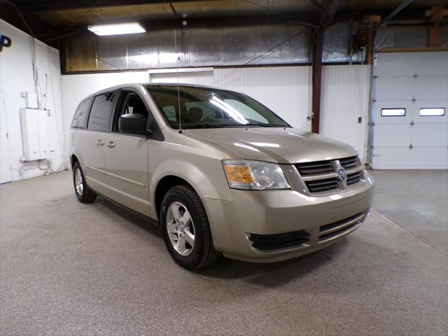 used 2009 Dodge Grand Caravan car, priced at $7,995