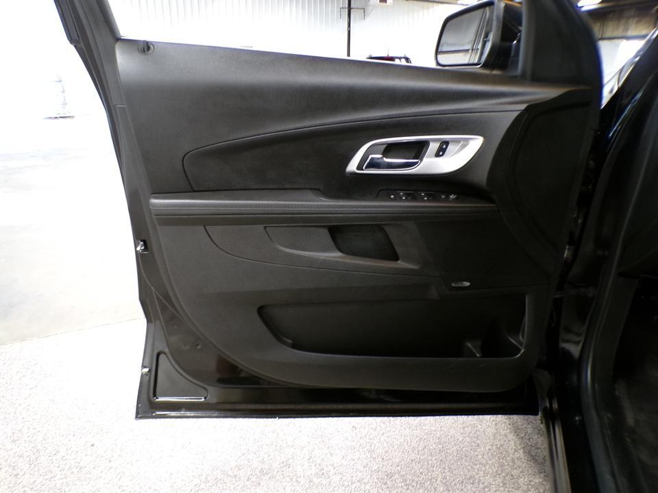 used 2016 Chevrolet Equinox car, priced at $9,995