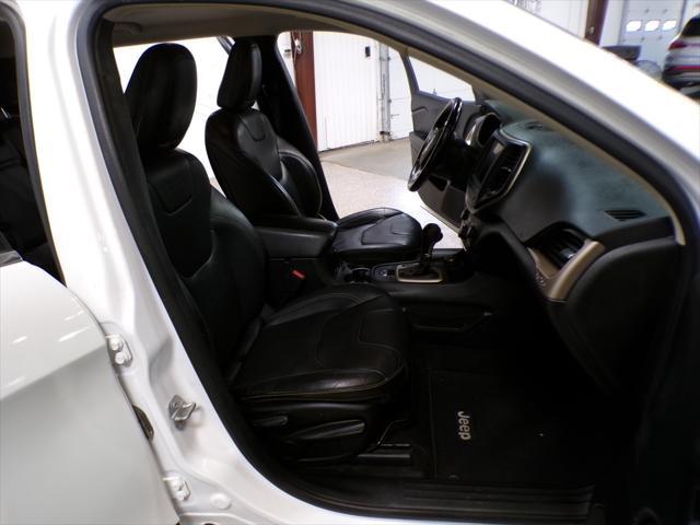 used 2015 Jeep Cherokee car, priced at $5,995