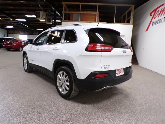 used 2015 Jeep Cherokee car, priced at $5,995