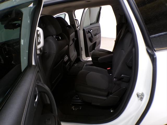 used 2014 Chevrolet Traverse car, priced at $6,995