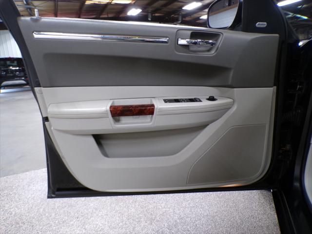 used 2008 Chrysler 300 car, priced at $6,995